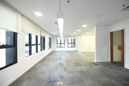 Prédio Comercial para alugar, 95m² no Itaim Bibi, São Paulo
