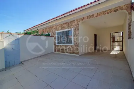 Casa com 2 Quartos à venda, 135m² no , Peruíbe
