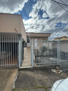 Casa com 3 Quartos à venda, 50m² no Alípio de Melo, Belo Horizonte