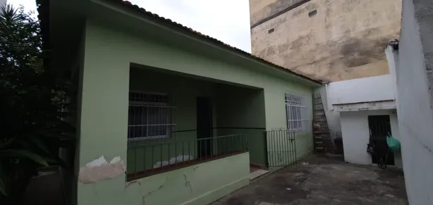 Casa com 3 Quartos à venda, 500m² no Ramos, Rio de Janeiro