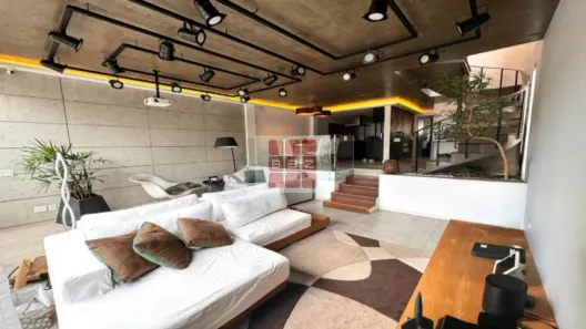 Casa com 3 Quartos à venda, 192m² no Jardim Aeroporto, São Paulo