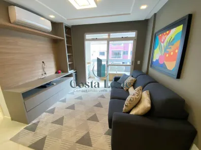 Apartamento com 2 Quartos para alugar, 70m² no Itacorubi, Florianópolis