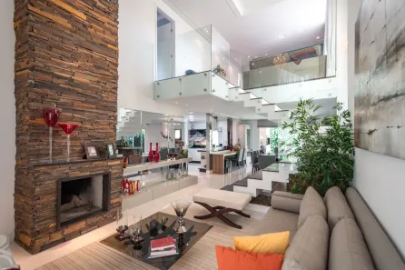 Casa com 3 Quartos à venda, 239m² no Santa Felicidade, Curitiba