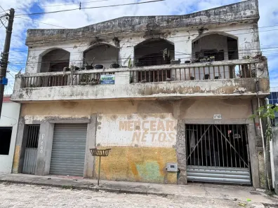 Sobrado com 3 Quartos à venda, 300m² no Santa Cruz, Linhares