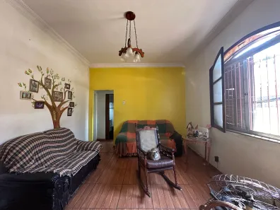 Casa com 3 Quartos à venda, 165m² no Realengo, Rio de Janeiro