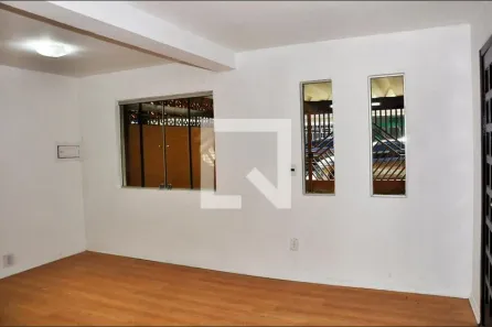 Casa com 3 Quartos à venda, 133m² no Vila Cruz das Almas, São Paulo