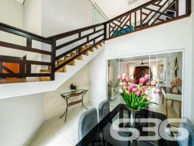 Sobrado com 5 Quartos à venda, 270m² no Fátima, Joinville