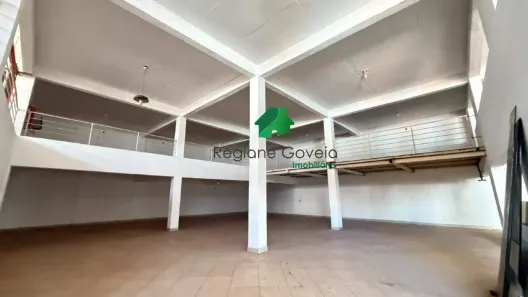 Galpão/Depósito/Armazém para alugar, 300m² no Alvorada - 1ª Seção, Ibirité