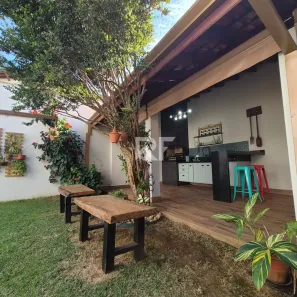 Sobrado com 3 Quartos à venda, 278m² no Jardim Paraíso, Botucatu