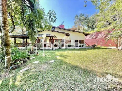 Casa com 5 Quartos à venda, 446m² no Águas da Fazendinha, Carapicuíba