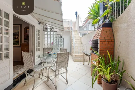 Sobrado com 3 Quartos à venda, 199m² no São Lourenço, Curitiba