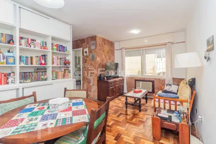 Apartamento com 2 Quartos à venda, 59m² no Passo da Areia, Porto Alegre