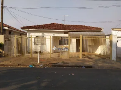 Casa com 3 Quartos à venda, 200m² no Vila Falavina, São José do Rio Preto