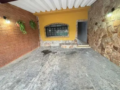 Casa com 3 Quartos para alugar, 130m² no Guilhermina, Praia Grande
