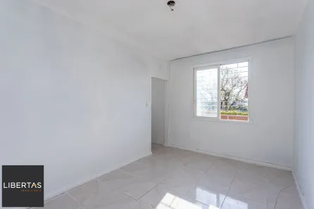 Apartamento com 2 Quartos à venda, 64m² no Teresópolis, Porto Alegre