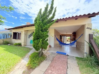 Casa com 3 Quartos à venda, 141m² no Rainha Do Mar, Xangri-lá