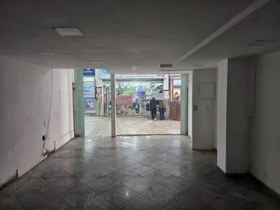 Ponto Comercial para alugar, 35m² no Centro, Petrópolis