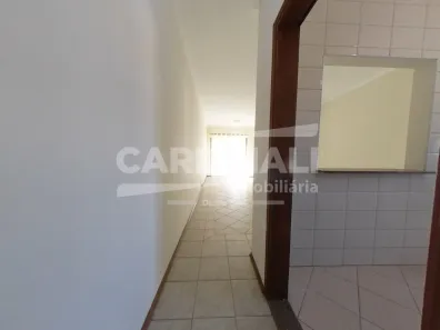 Apartamento com 2 Quartos para alugar, 75m² no Jardim Santa Paula, São Carlos
