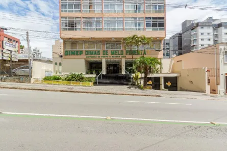 Apartamento com 1 Quarto para alugar, 25m² no Centro, Curitiba
