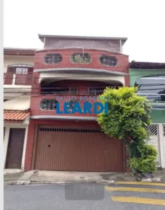 Sobrado com 3 Quartos à venda, 280m² no Quitaúna, Osasco