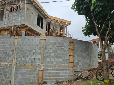 Casa de Condomínio com 4 Quartos à venda, 255m² no Villas do Jaguari, Santana de Parnaíba