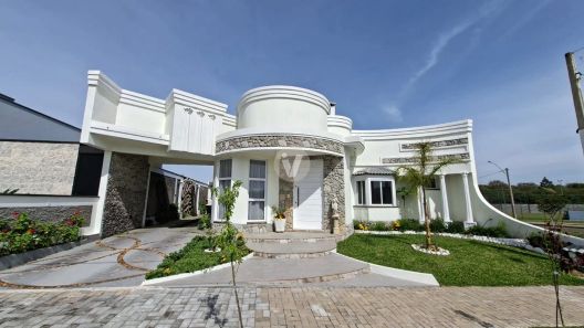Casa de Condomínio com 3 Quartos à venda, 200m² no Camobi, Santa Maria
