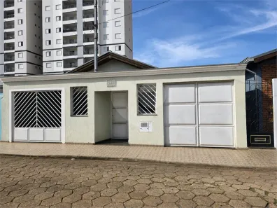 Casa com 3 Quartos à venda, 90m² no Vila Aparecida, Itapetininga