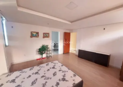 Apartamento com 1 Quarto para alugar, 25m² no Carvoeira, Florianópolis