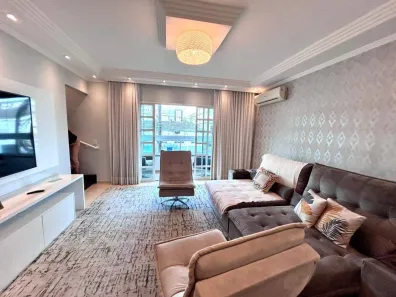 Casa com 3 Quartos à venda, 212m² no Aparecida, Santos