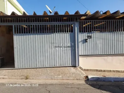 Casa com 2 Quartos à venda, 200m² no Vila Figueira, Suzano