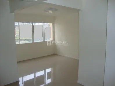 Apartamento com 3 Quartos à venda, 72m² no Centro, Florianópolis