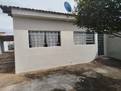 Casa com 6 Quartos à venda, 215m² no Nossa Senhora das Graças, Uberlândia