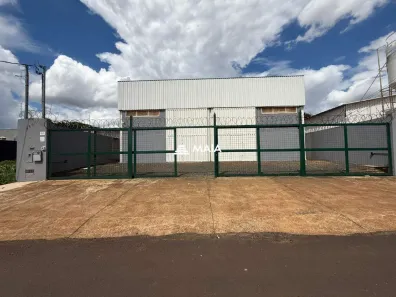 para alugar, 326m² no Jardim Maracanã, Uberaba