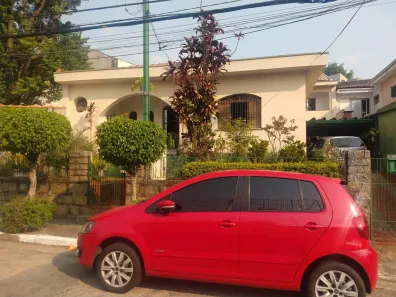 Casa com 3 Quartos à venda, 240m² no Vila Bonilha, São Paulo