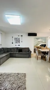 Casa de Condomínio com 4 Quartos à venda, 200m² no Recreio dos Bandeirantes, Rio de Janeiro