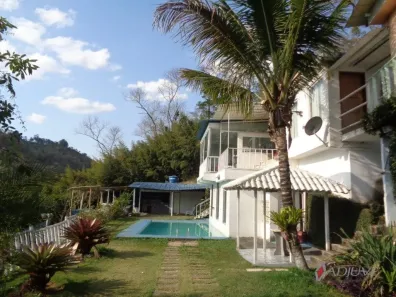 Casa com 6 Quartos à venda, 350m² no Pedro do Rio, Petrópolis