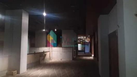 Ponto Comercial para alugar, 350m² no Centro, Rio de Janeiro