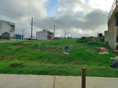 Lote/Terreno à venda, 211m² no Três Vendas, Pelotas