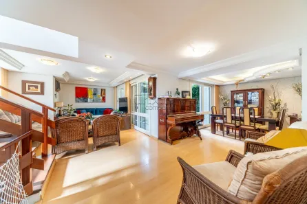 Casa de Condomínio com 4 Quartos à venda, 260m² no Boa Vista, Porto Alegre