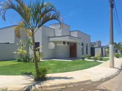 Casa de Condomínio com 3 Quartos à venda, 115m² no Parque São Luís, Taubaté