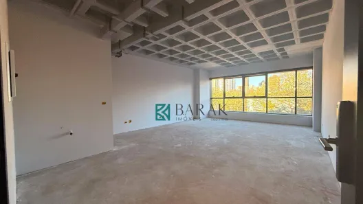 Sala Comercial para alugar, 51m² no Zona Armazém, Maringá