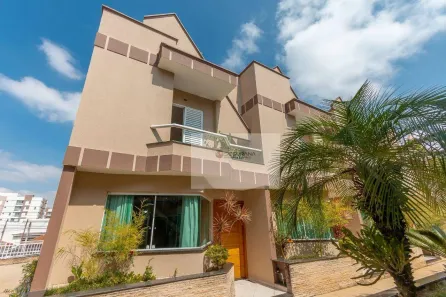 Casa de Condomínio com 3 Quartos para venda ou aluguel, 202m² no Vila Santa Clara, São Paulo