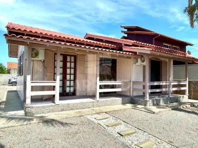 Casa com 3 Quartos à venda, 119m² no Oficinas, Tubarão
