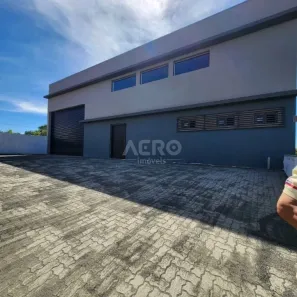 Galpão/Depósito/Armazém para alugar, 400m² no Jardim Mary, Bauru