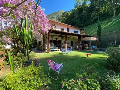 Casa de Condomínio com 3 Quartos à venda, 203m² no Granja Guarani, Teresópolis