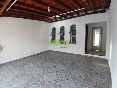 Casa com 2 Quartos para alugar, 131m² no Vila Santa Maria, Americana