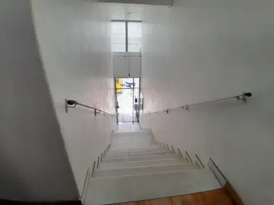 Sala Comercial à venda, 25m² no Cacuia, Rio de Janeiro