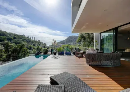 Casa com 4 Quartos à venda, 450m² no Barra, Balneário Camboriú