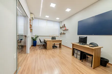 Sala Comercial à venda, 43m² no Centro, Juiz de Fora