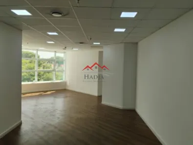 Sala Comercial à venda, 52m² no Chácara Urbana, Jundiaí